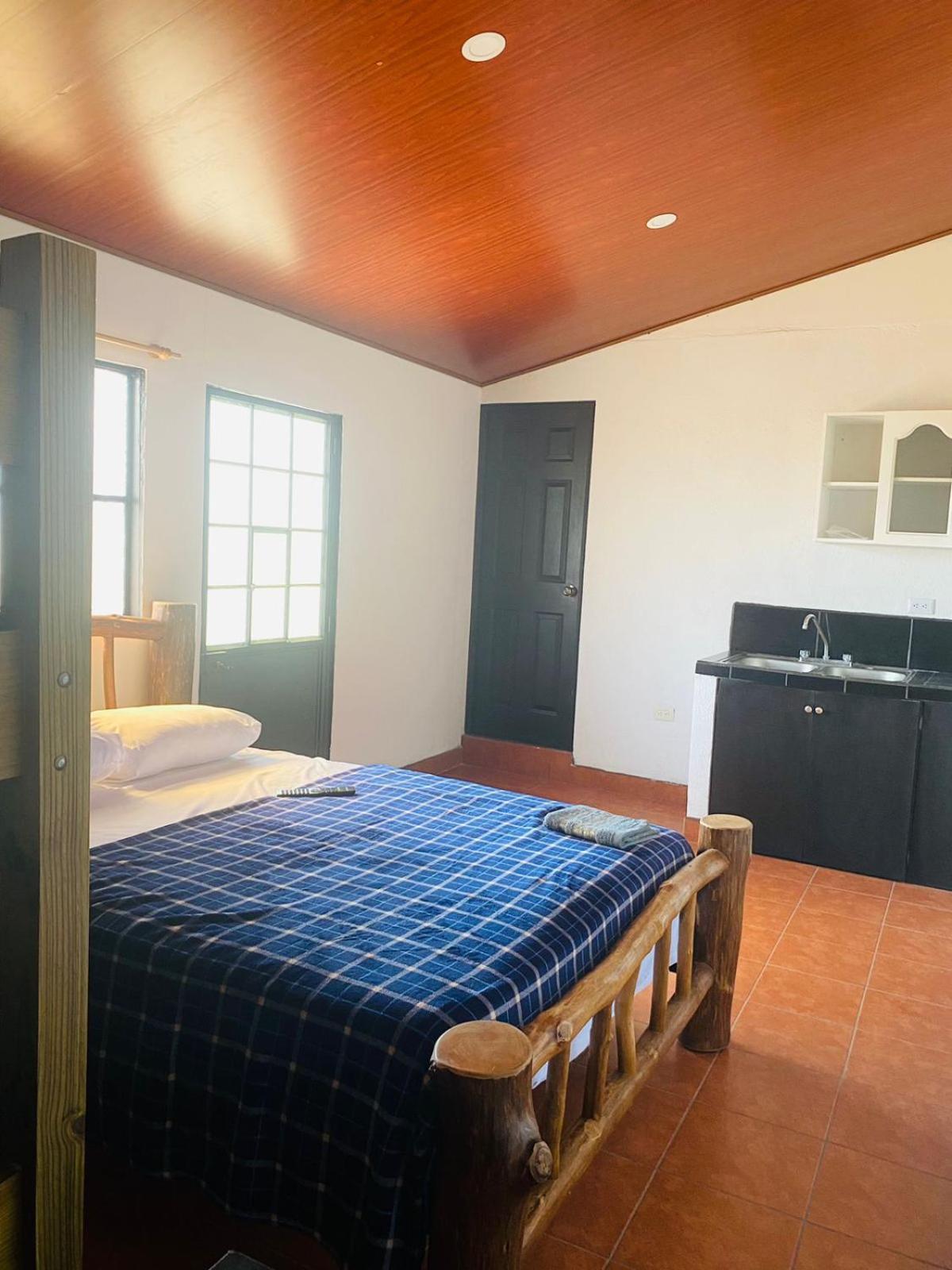 Hostal 17-52 Guatemalaváros Kültér fotó