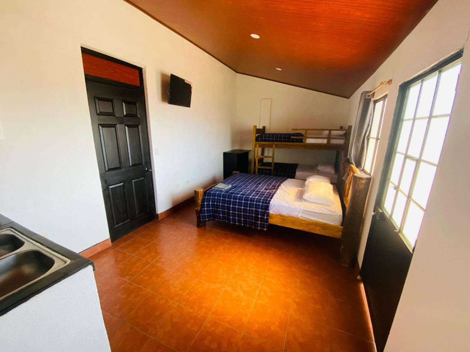Hostal 17-52 Guatemalaváros Kültér fotó