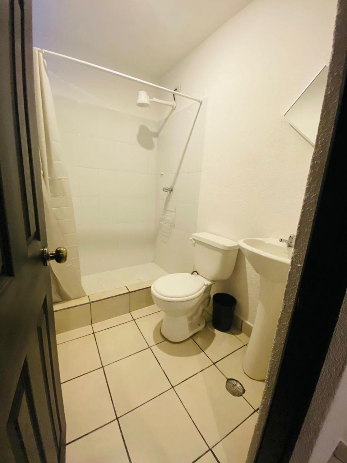 Hostal 17-52 Guatemalaváros Kültér fotó