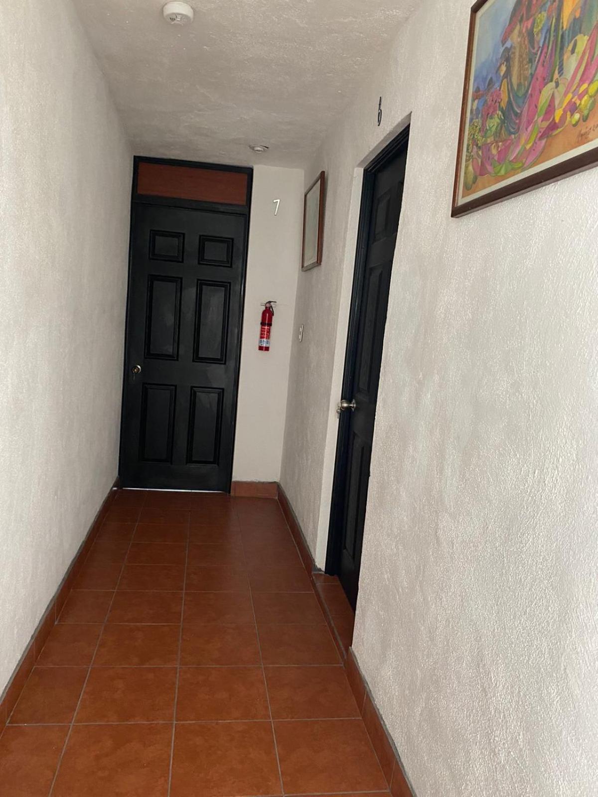 Hostal 17-52 Guatemalaváros Kültér fotó