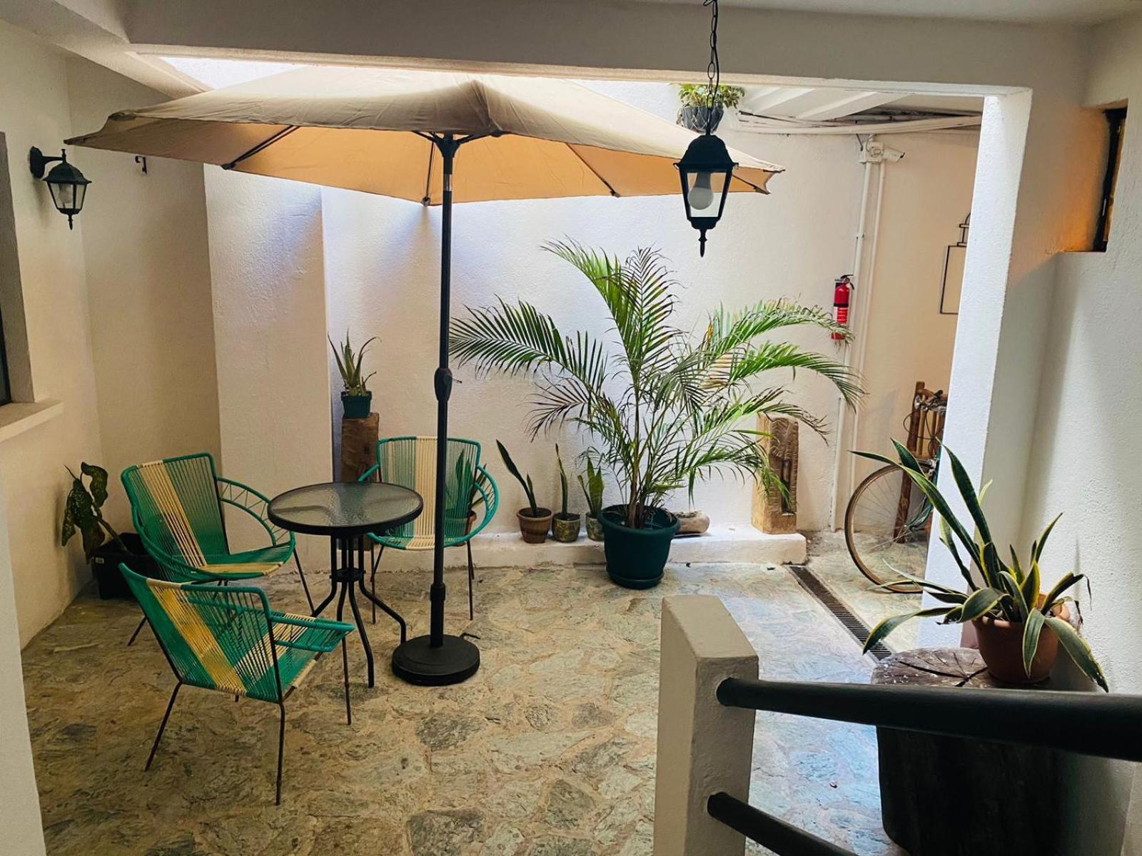 Hostal 17-52 Guatemalaváros Kültér fotó