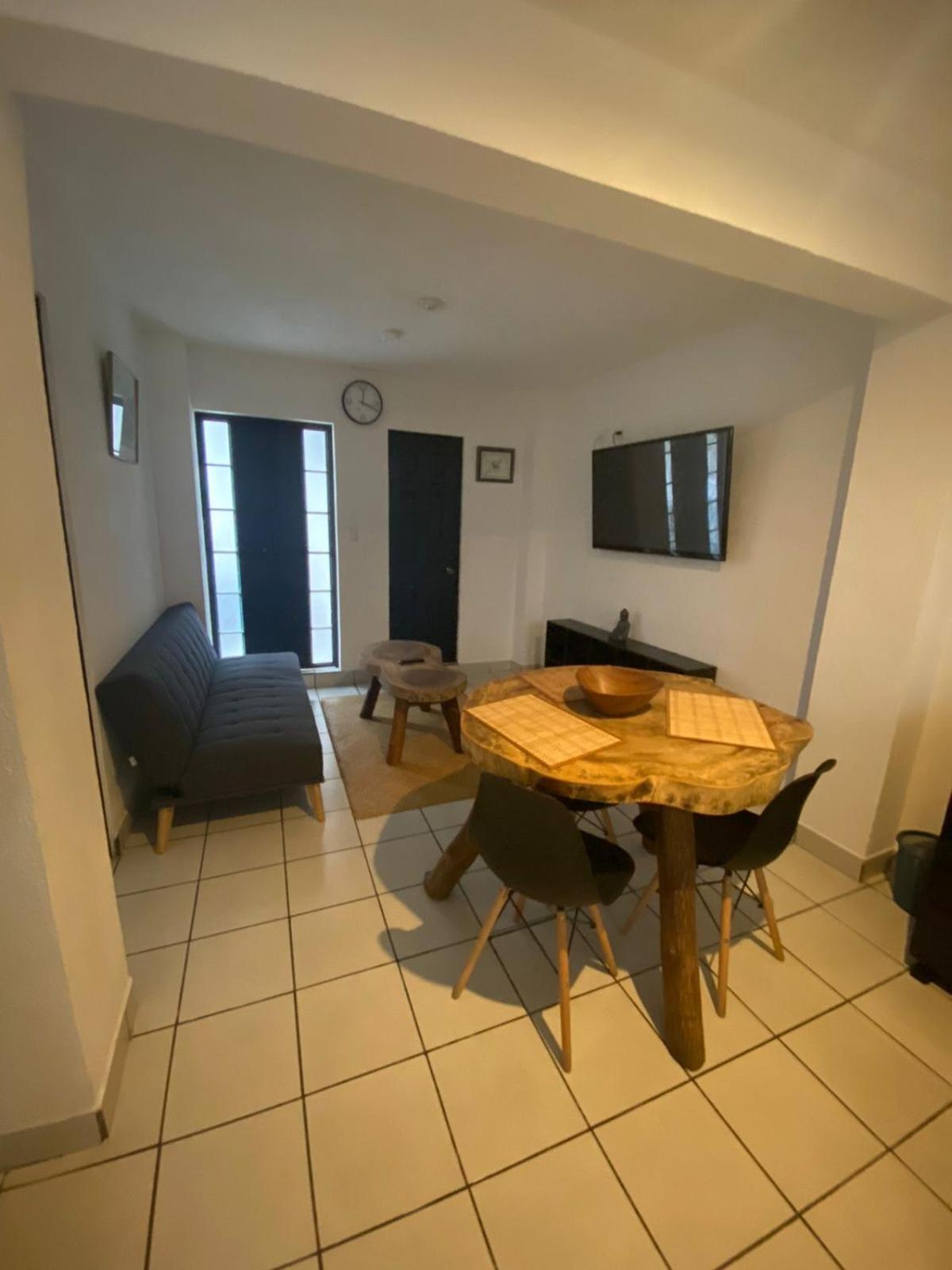 Hostal 17-52 Guatemalaváros Kültér fotó